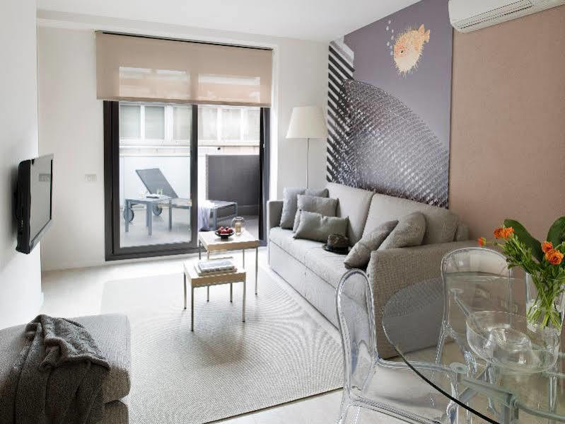 Eric Vokel Suites Барселона Екстериор снимка